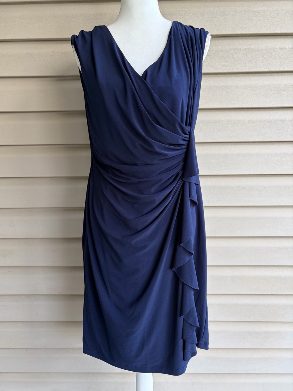 •Evan-Picone• Navy Blue Ruched Ruffle Detail Sheath Dress - Size 16